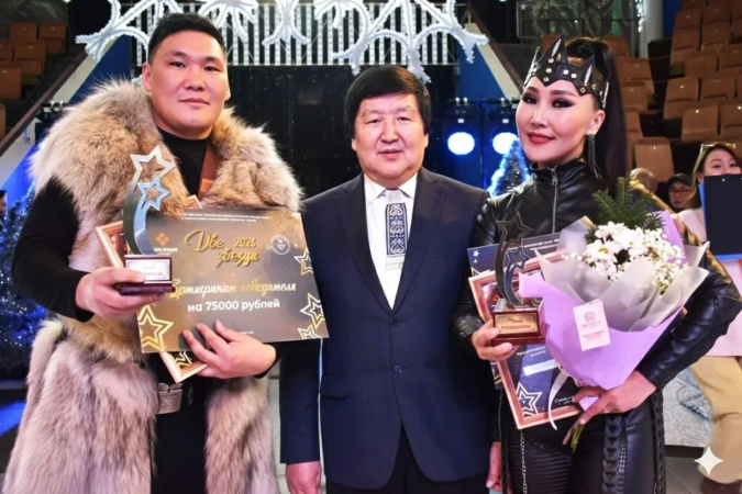 Музыкальное чудо Рождества – проект   "ДВЕ ЗВЕЗДЫ. НАШИ"