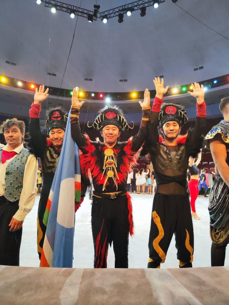 Трио жонглеров - победители I Международного циркового фестиваля Almaty Circus Festival..jpg